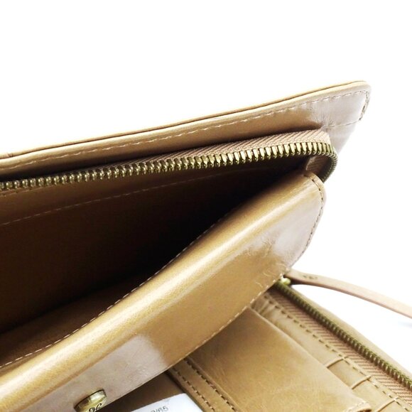 HOBO INTERNATIONAL Evolve Genuine Tan Color Leather Large Wallet/Wristlet - Picture 8 of 8